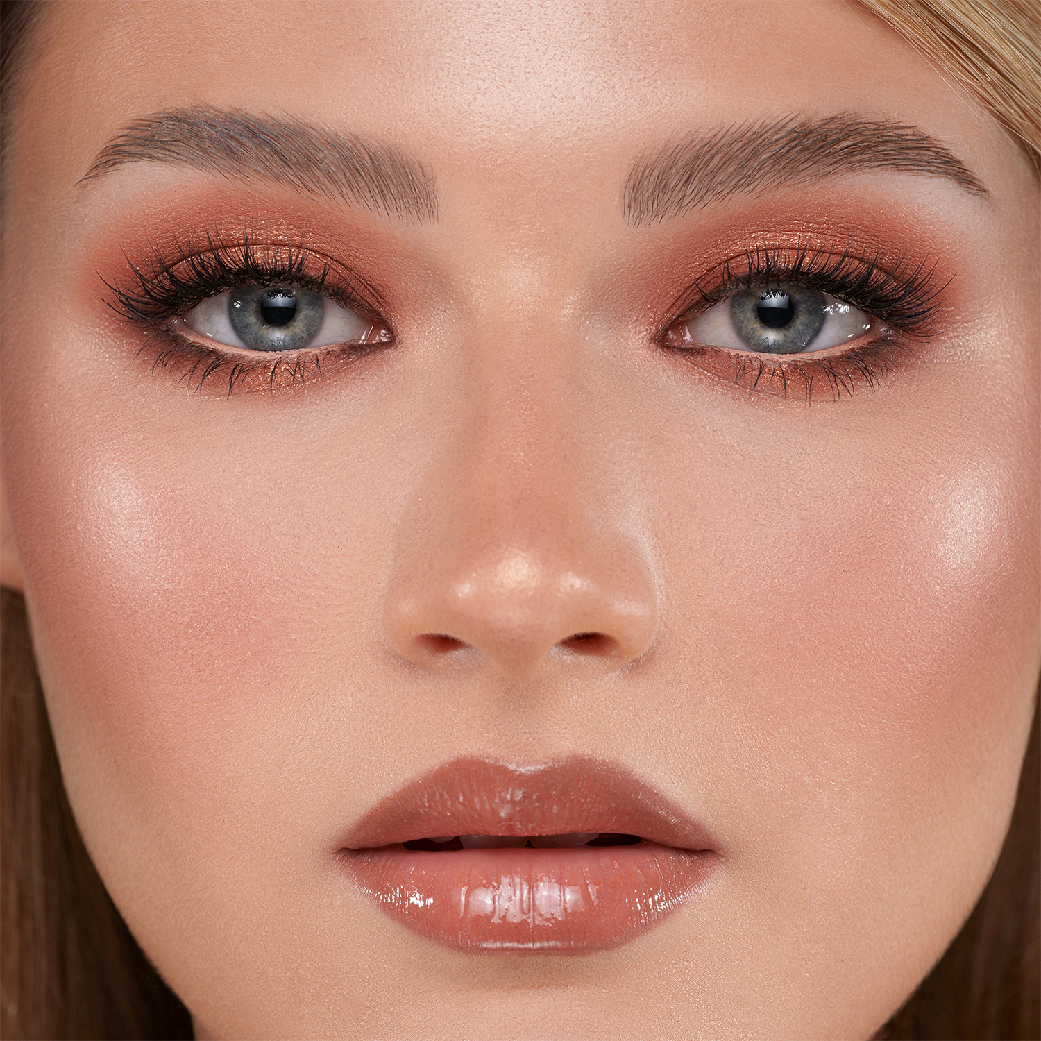 BABY BRONZE EYESHADOW PALETTE (PALETA DE SOMBRAS PARA OJOS)